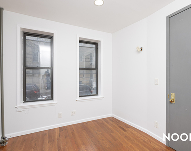 1806 George St 11385 - Photo Thumbnail 16