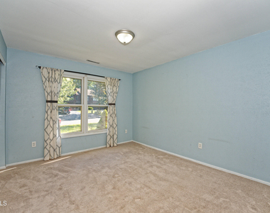 638 Top Ridge Drive - Photo Thumbnail 20