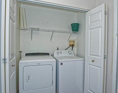 638 Top Ridge Drive - Photo Thumbnail 24