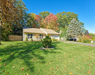 638 Top Ridge Drive - Photo Thumbnail 1