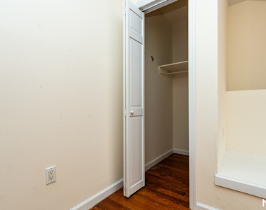 73 Pineapple St 11201 - Photo Thumbnail 12