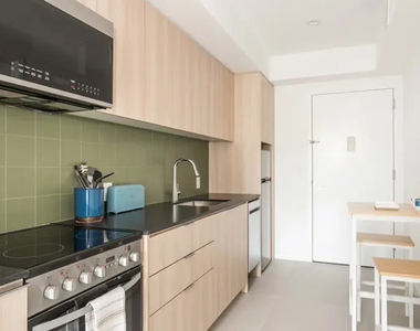 975 Nostrand Ave 11225 - Photo Thumbnail 10