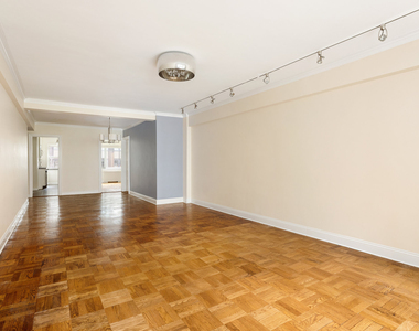 345 E 56th Street - Photo Thumbnail 5