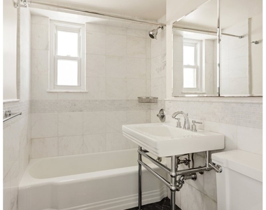 345 E 56th Street - Photo Thumbnail 16