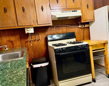 131 William Street - Photo Thumbnail 10