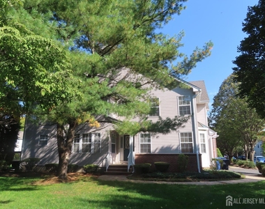 107 Amy Drive - Photo Thumbnail 1
