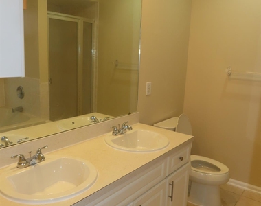107 Amy Drive - Photo Thumbnail 23