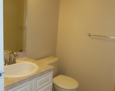 107 Amy Drive - Photo Thumbnail 15