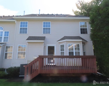 107 Amy Drive - Photo Thumbnail 14