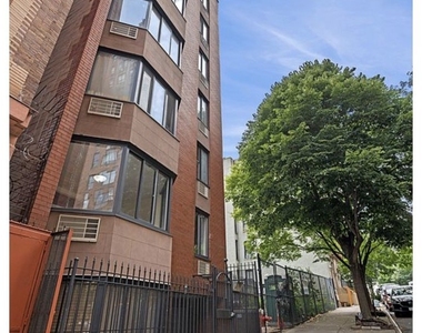 4 W 104th Street - Photo Thumbnail 8