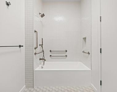 41-15 24th St 11101 - Photo Thumbnail 8