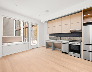 41-15 24th St 11101 - Photo Thumbnail 6