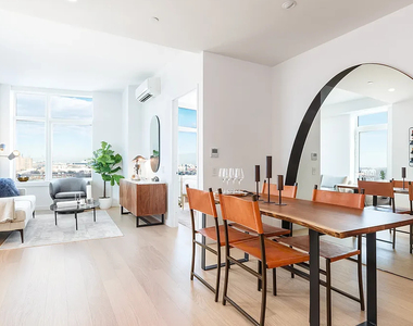 123 Linden Blvd 11226 - Photo Thumbnail 2