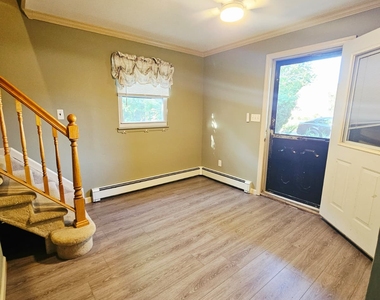  1 Bedroom Apartment for Rent | Mastic Beach, NY - Photo Thumbnail 10