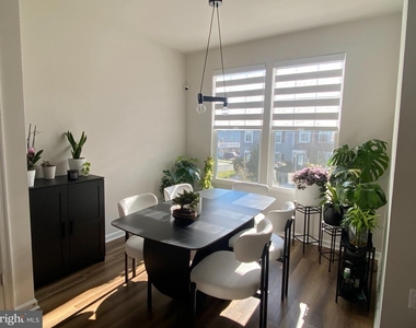 123 Anthem Street - Photo Thumbnail 8