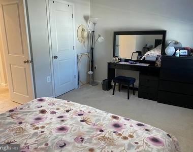 123 Anthem Street - Photo Thumbnail 27