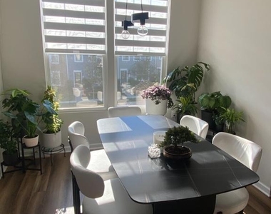 123 Anthem Street - Photo Thumbnail 9