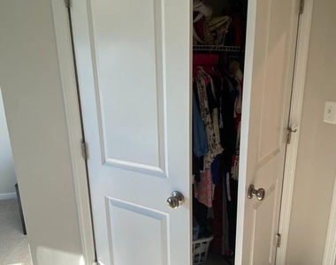 123 Anthem Street - Photo Thumbnail 18