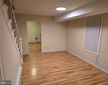 25 E Pall Mall Street - Photo Thumbnail 2