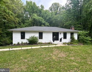 22 Williams Drive - Photo Thumbnail 7