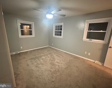 22 Williams Drive - Photo Thumbnail 14