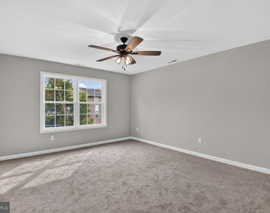207 S Loudoun Street - Photo Thumbnail 21