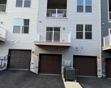 14045 Onyx Street - Photo Thumbnail 32
