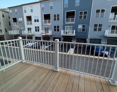14045 Onyx Street - Photo Thumbnail 21