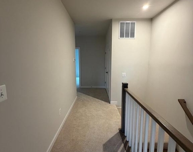 14045 Onyx Street - Photo Thumbnail 16