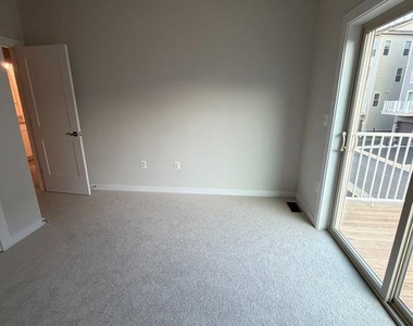 14045 Onyx Street - Photo Thumbnail 20