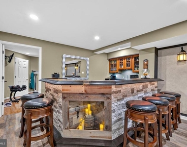 8147 Cancun Court - Photo Thumbnail 47