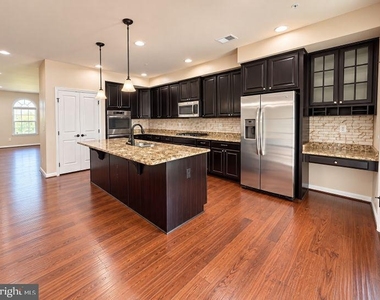 7857 Culloden Crest Lane - Photo Thumbnail 3