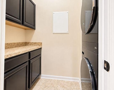 7857 Culloden Crest Lane - Photo Thumbnail 14