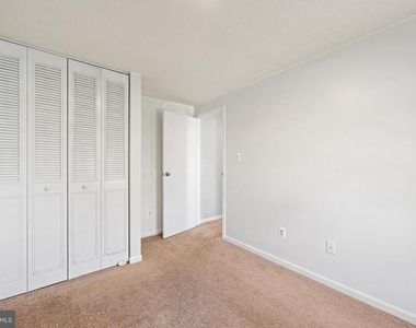 9020 Saint Steven Court - Photo Thumbnail 15
