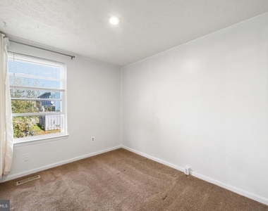 9020 Saint Steven Court - Photo Thumbnail 12
