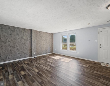 9020 Saint Steven Court - Photo Thumbnail 5