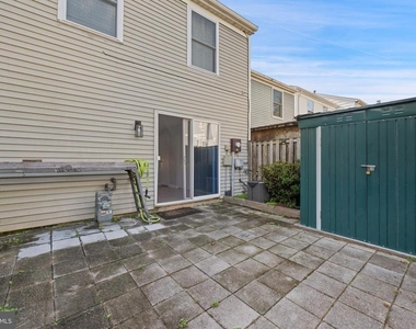 9020 Saint Steven Court - Photo Thumbnail 21