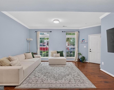 42277 Tackroom Terrace - Photo Thumbnail 5