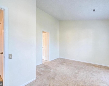 120 Paddington Way Ne - Photo Thumbnail 16