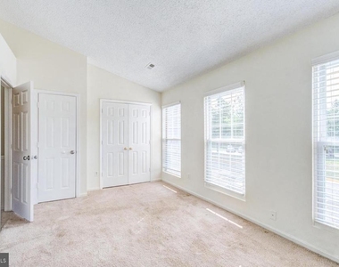 120 Paddington Way Ne - Photo Thumbnail 11
