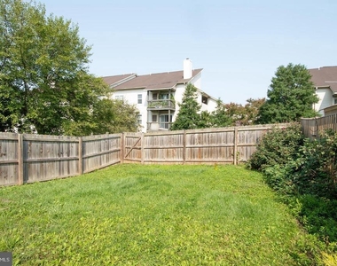120 Paddington Way Ne - Photo Thumbnail 27