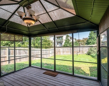 120 Paddington Way Ne - Photo Thumbnail 25