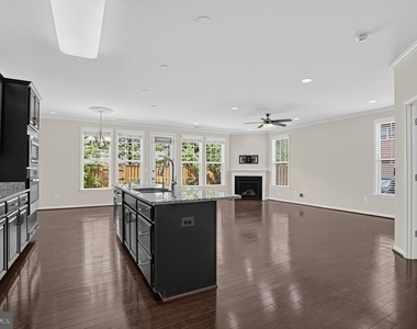 23601 Rose Leigh Terrace - Photo Thumbnail 8