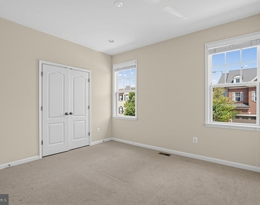23601 Rose Leigh Terrace - Photo Thumbnail 21