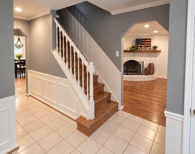 6321 Youngs Branch Drive - Photo Thumbnail 8