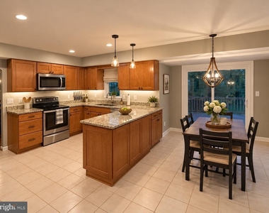 6321 Youngs Branch Drive - Photo Thumbnail 4
