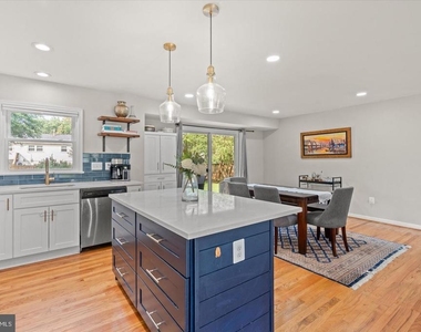 5602 Ashfield Road - Photo Thumbnail 8