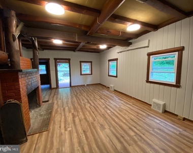 5825 Biscayne Drive - Photo Thumbnail 18