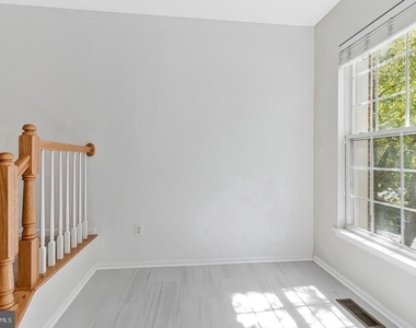 6490 Tayack Place - Photo Thumbnail 18
