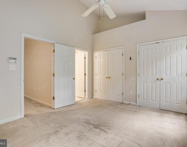 6490 Tayack Place - Photo Thumbnail 20
